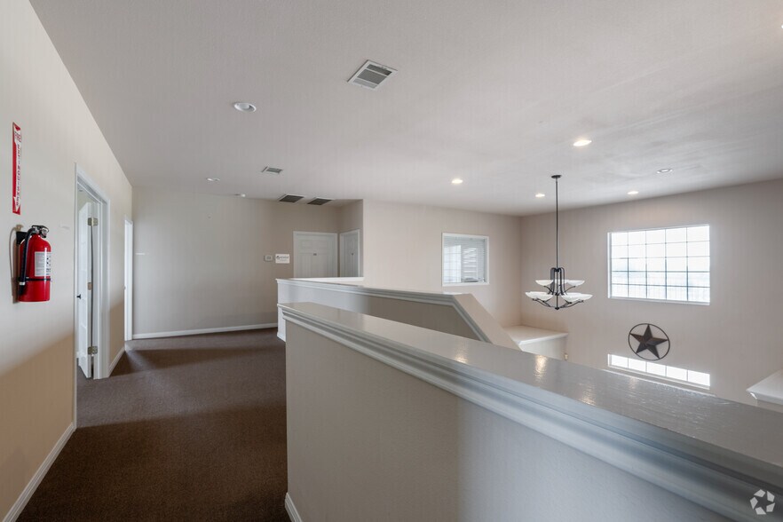 More Photos Of 10200 Hwy 290 W, Austin Medical For Sale