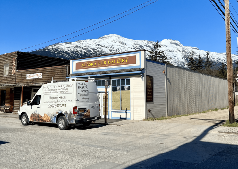 Primary Photo Of 435 Broadway, Skagway General Retail For Sale