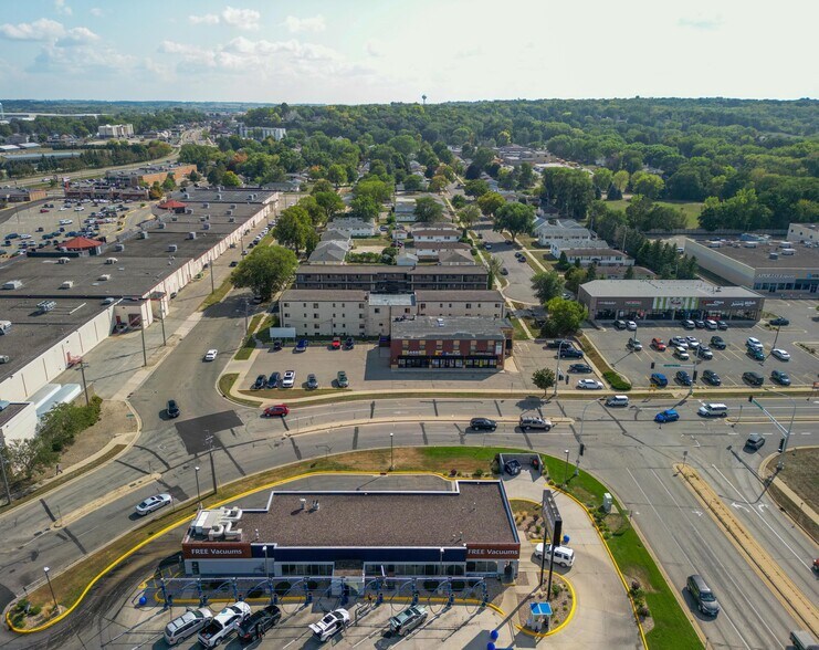 More Photos Of 1221 3rd Ave SW, Rochester Office For Lease