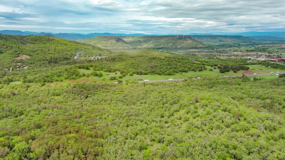 More Photos Of 8785 Blackwell Rd, Central Point Land For Sale