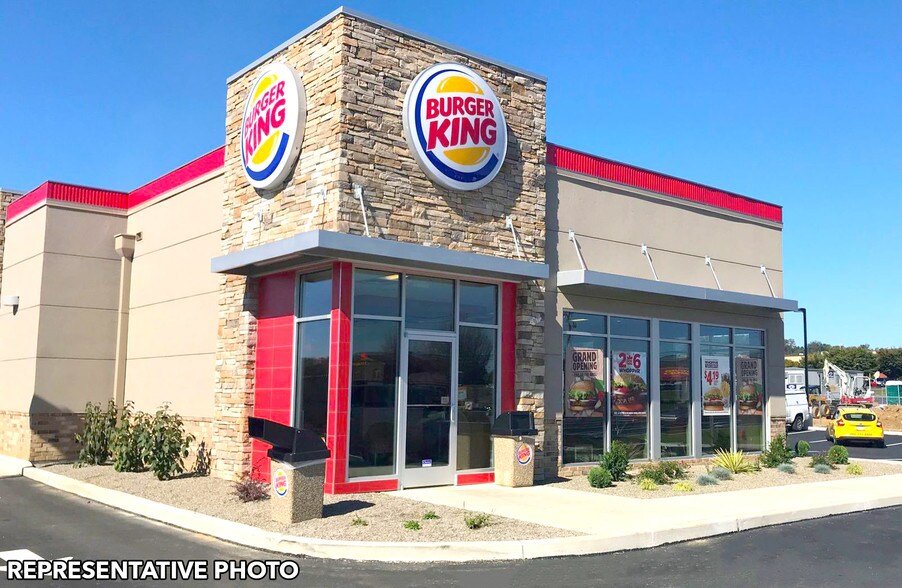 More Photos Of 2110 NW Topeka Blvd, Topeka Fast Food For Lease