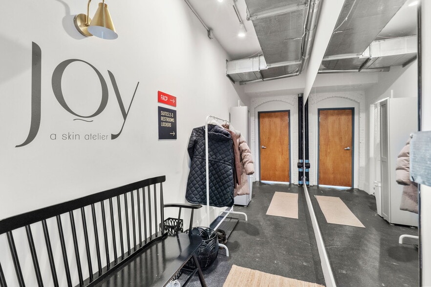 More Photos Of 24 Cambridge St, Charlestown Loft Creative Space For Sale