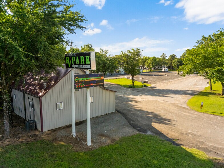 More Photos Of 6476 N 35th St W, Porter Trailer Camper Park For Sale