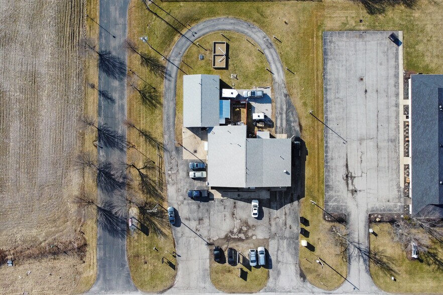 More Photos Of 14340 State Route 58, Oberlin Freestanding For Sale