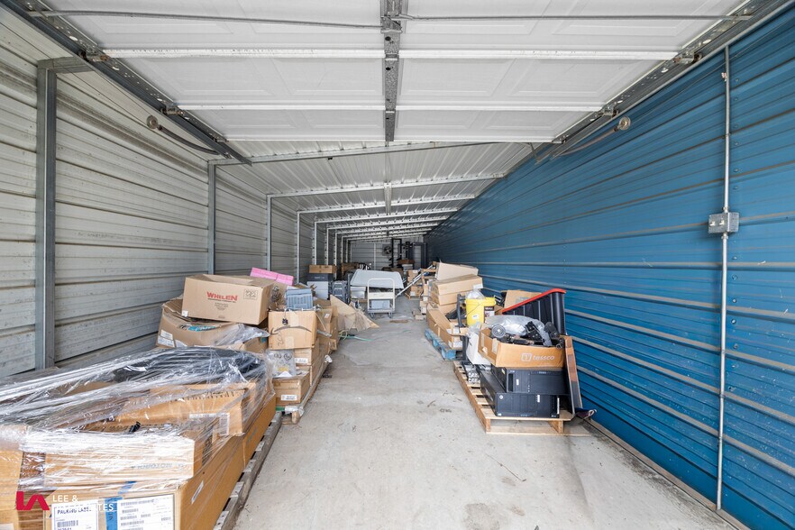More Photos Of 885 Cripple Creek Dr, Lawrenceville Warehouse For Lease