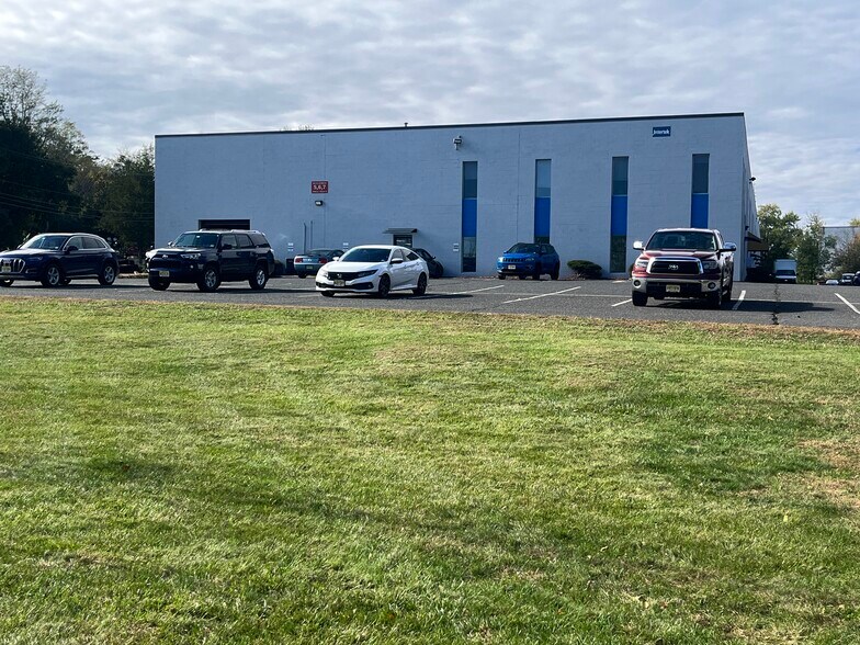 More Photos Of 291 Route 22, White House Station Unknown For Lease
