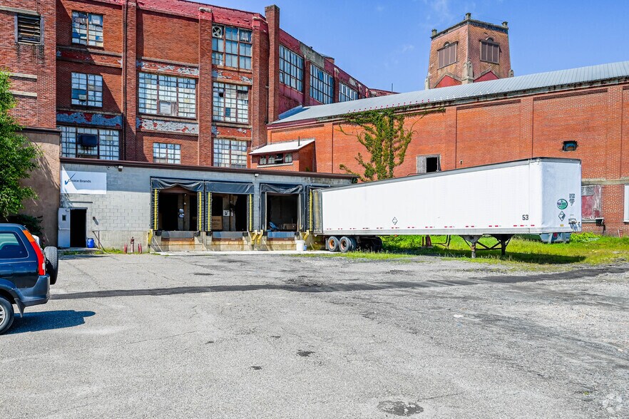 More Photos Of 100 E Diamond Ave, Hazleton Warehouse For Sale