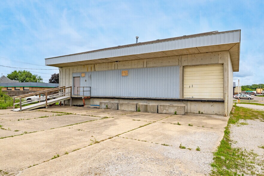 More Photos Of 501 N Sheridan Ave, Ottumwa Freestanding For Sale
