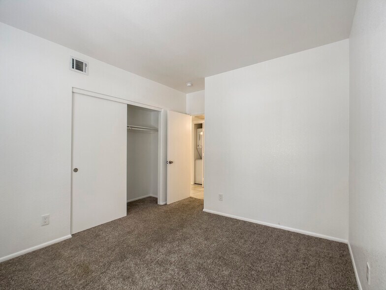 More Photos Of 1735 W Cortez St, Phoenix Apartments For Sale
