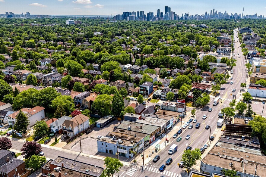 More Photos Of 1909-1911 Avenue Rd, Toronto Storefront For Lease