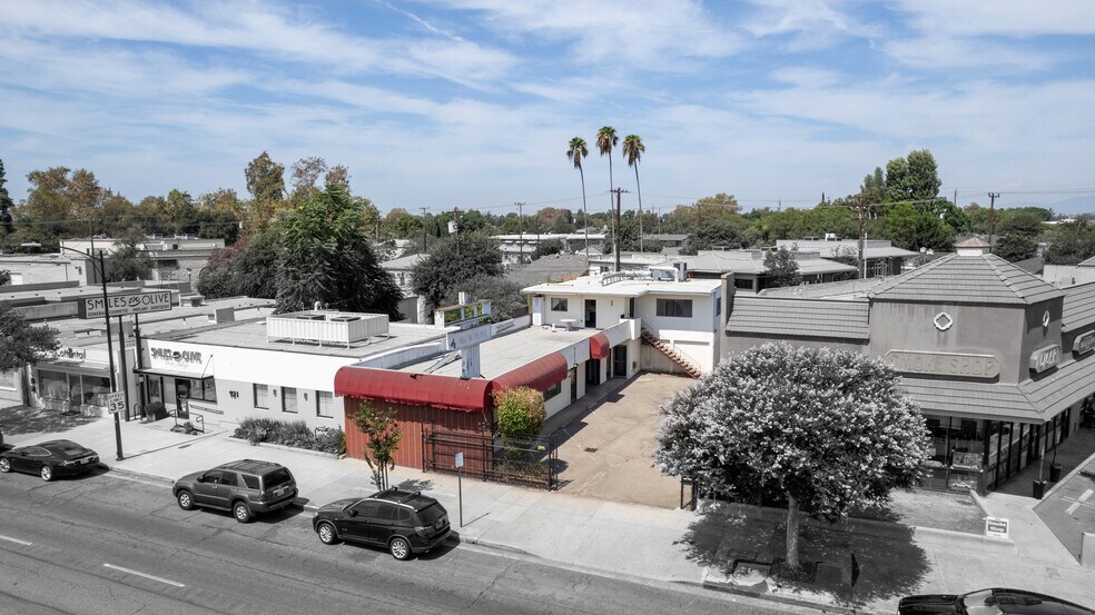 More Photos Of 915 W Olive Ave, Burbank Office For Sale