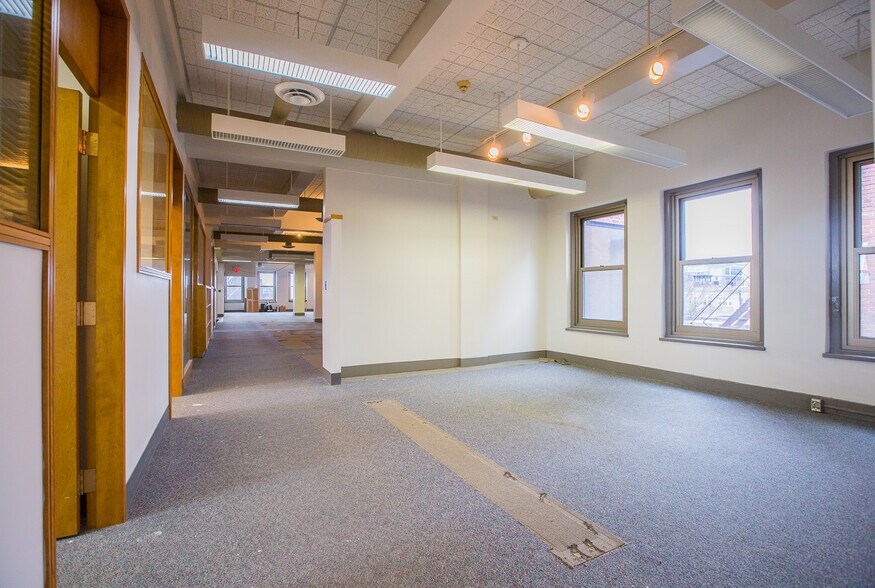 More Photos Of 470 Franklin St, Buffalo Medical For Lease