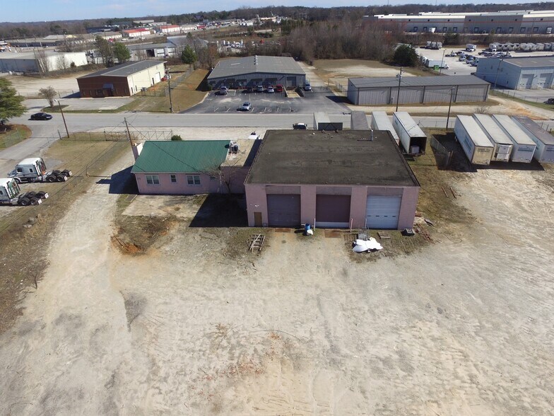 More Photos Of 106 Sandra Ave, Greenville Truck Terminal For Sale