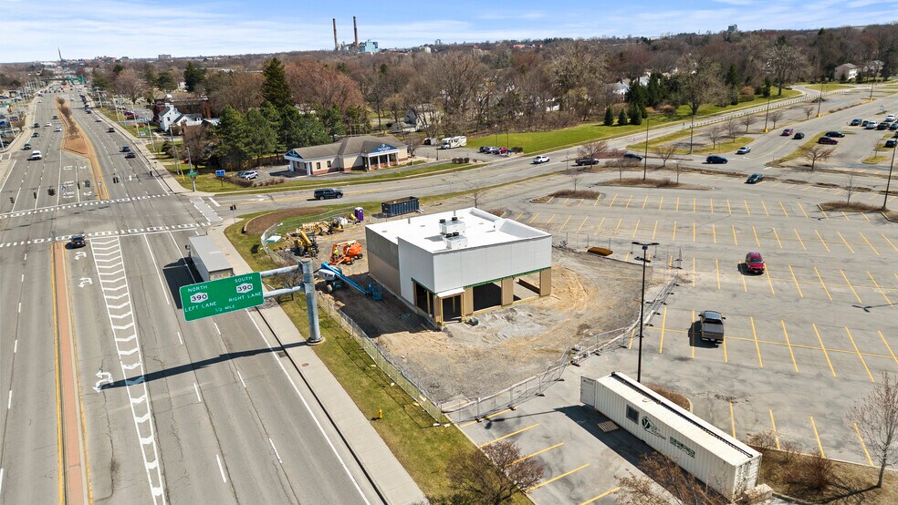 More Photos Of 2167 W Ridge Rd, Rochester Fast Food For Sale
