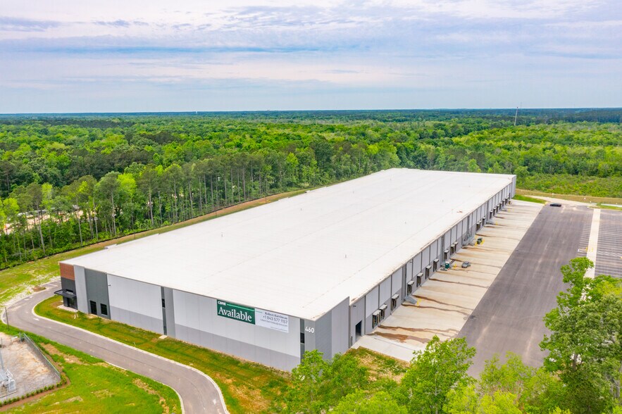 More Photos Of 420 Strathmore Rd, Summerville Unknown For Lease