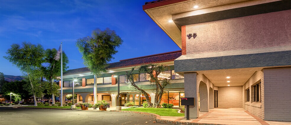 More Photos Of 516 Burchett St, Glendale Office For Lease