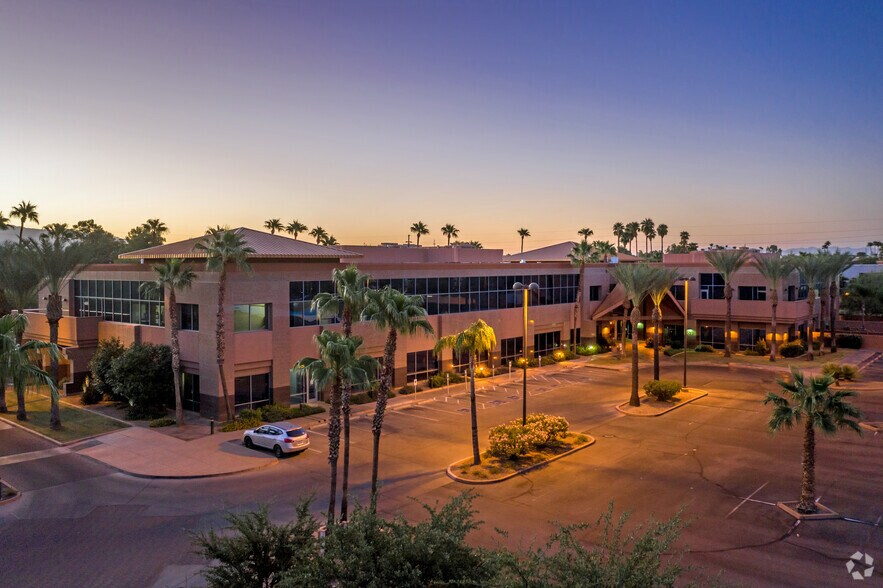 More Photos Of 603 N Wilmot Rd, Tucson Office Residential For Lease