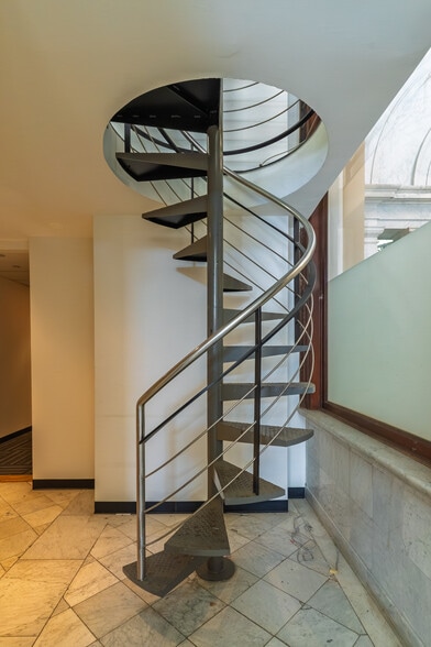 More Photos Of 421 Chestnut St, Philadelphia Apartments For Lease