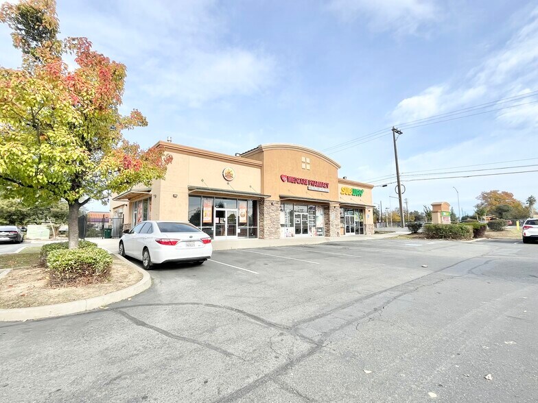 More Photos Of 4845 Watt Ave, North Highlands Storefront Retail Office For Lease