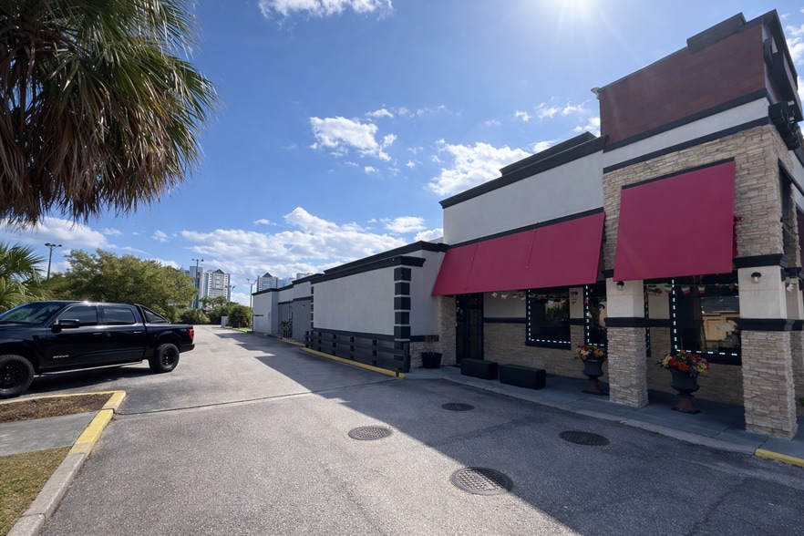 More Photos Of 6320 International Dr, Orlando Fast Food For Lease