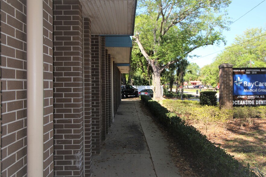 More Photos Of 2506 W Virginia Ave, Tampa Medical For Lease