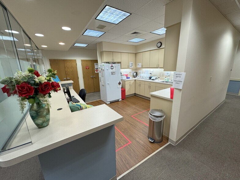 More Photos Of 6200 Station Dr, Bealeton Medical For Sale