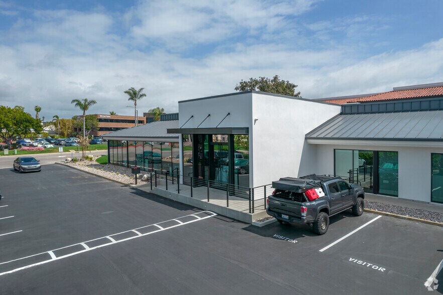 More Photos Of 5051 Avenida Encinas, Carlsbad Office For Lease