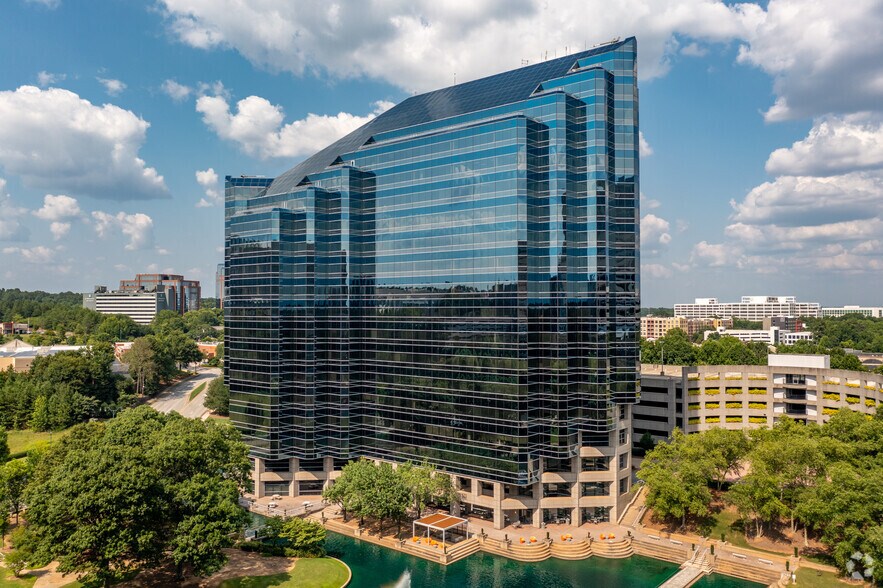 More Photos Of 7000 Central Pky NE, Atlanta Coworking Space