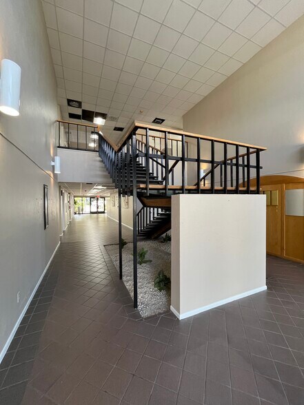 More Photos Of 3949 Evans Ave, Fort Myers Medical For Lease