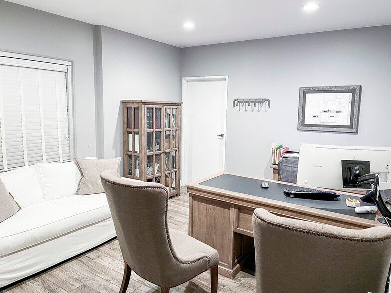 More Photos Of 11390 Knott St, Garden Grove Warehouse For Sale