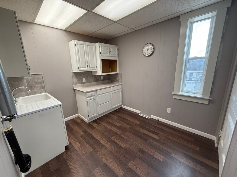 More Photos Of , Pittsburgh Office For Sale