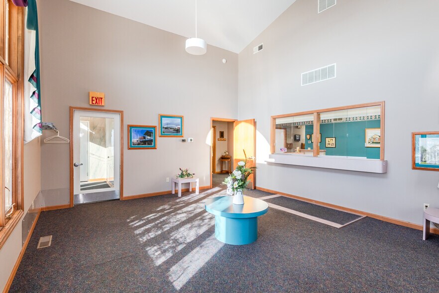 More Photos Of 1752 W High St, Piqua Medical For Sale