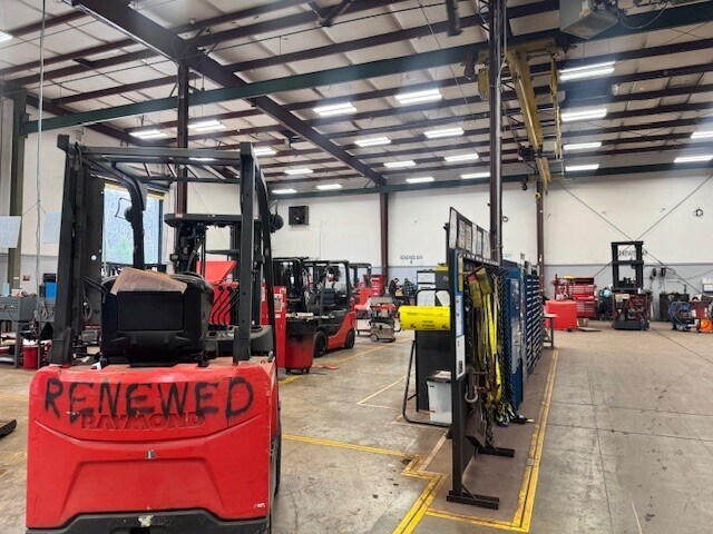 More Photos Of 2304 River Rd, Piedmont Manufacturing For Lease