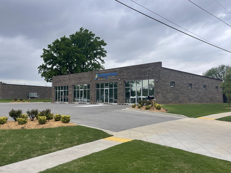 Primary Photo Of 504 W Iola St, Broken Arrow Office For Sale