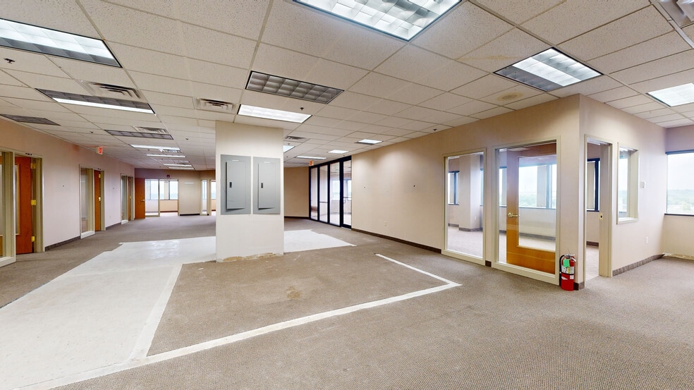 More Photos Of 110 Fieldcrest Ave, Edison Office For Lease