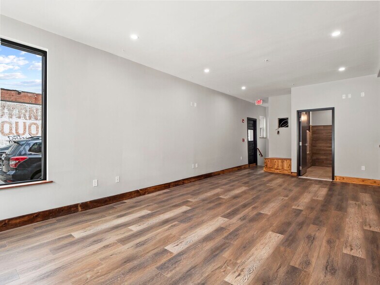More Photos Of 138-140 Middlesex St, Lowell Storefront Retail Office For Lease