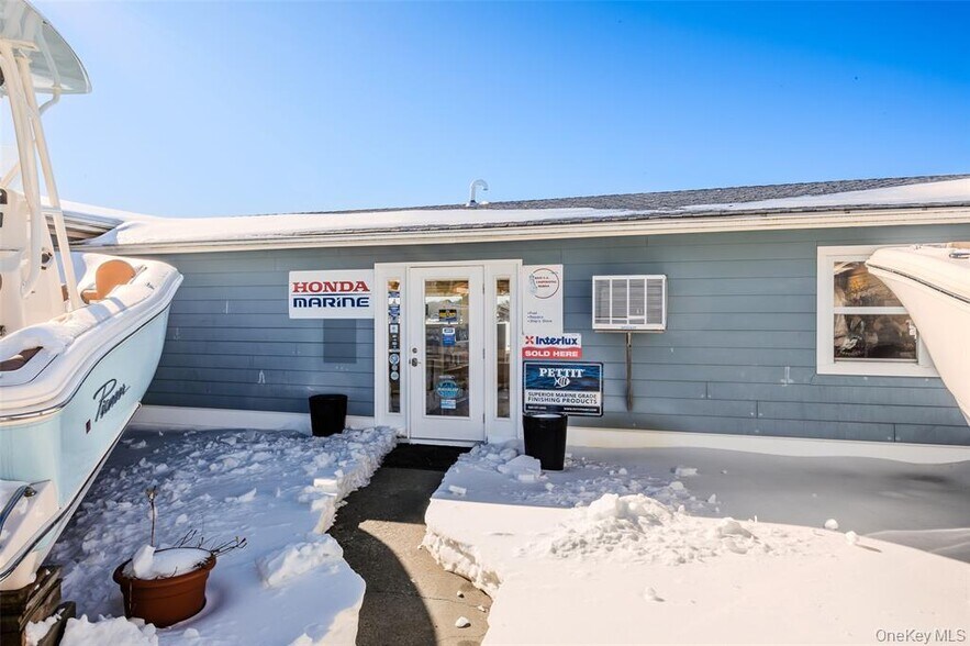 More Photos Of 200 Atlantic Ave, East Moriches Marina For Sale
