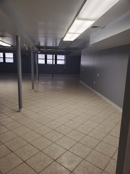 More Photos Of 2004 New York Ave, Union City Apartments For Lease