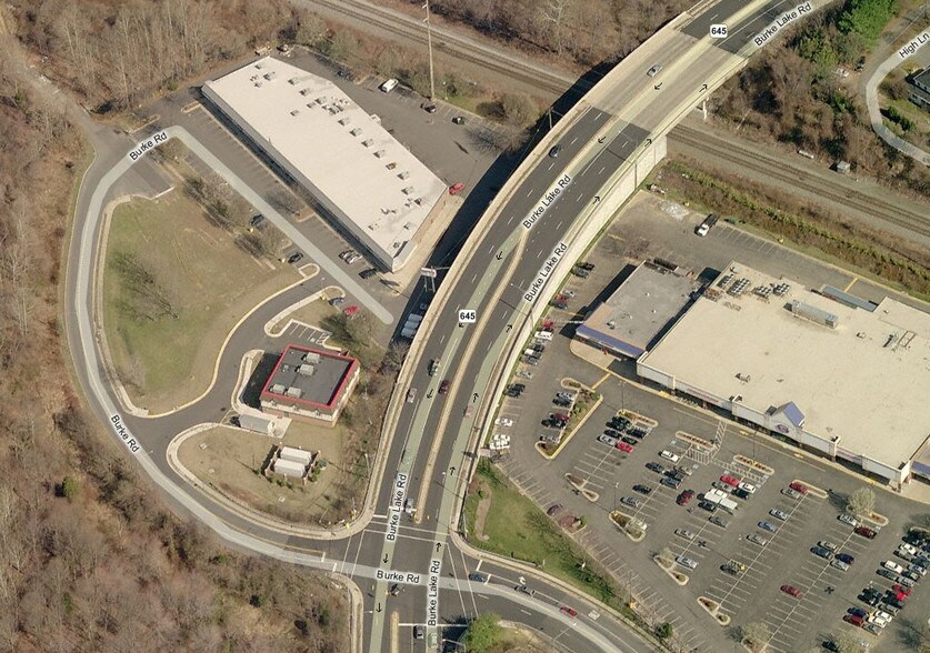 More Photos Of 9570 Burke Rd, Burke Unknown For Lease