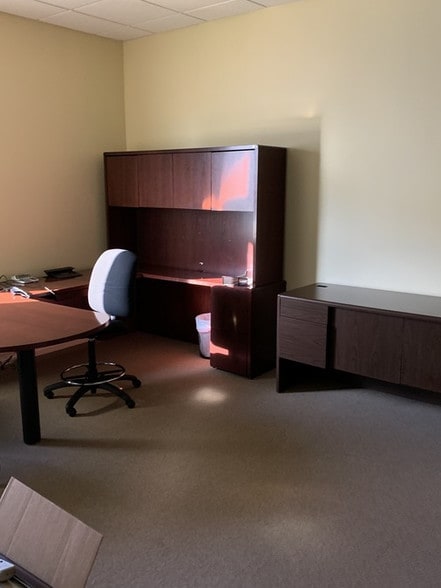 More Photos Of 1001 Long Prairie Rd, Flower Mound Medical For Sale