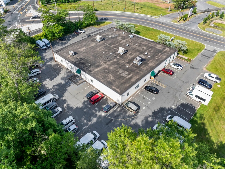More Photos Of 1501 Livingston Ave, North Brunswick Medical For Lease