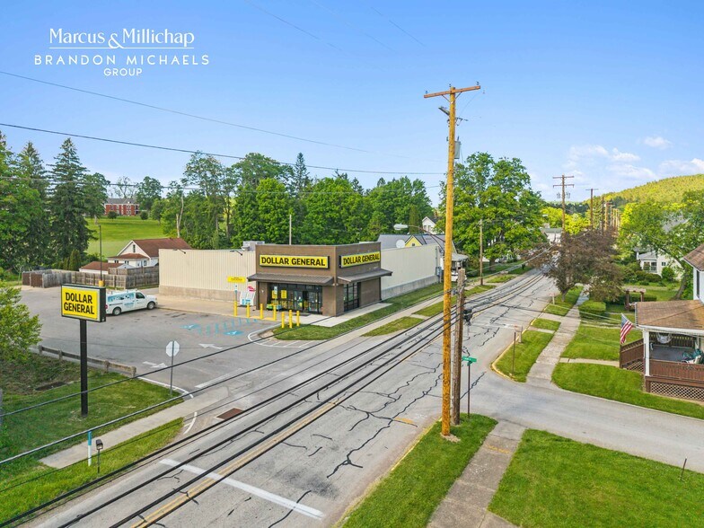 More Photos Of 726 Main St, Polk Freestanding For Sale