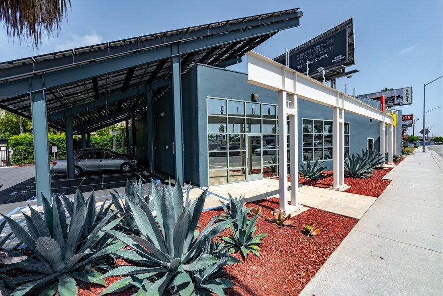 More Photos Of 1931 Newport Blvd, Costa Mesa Office For Lease