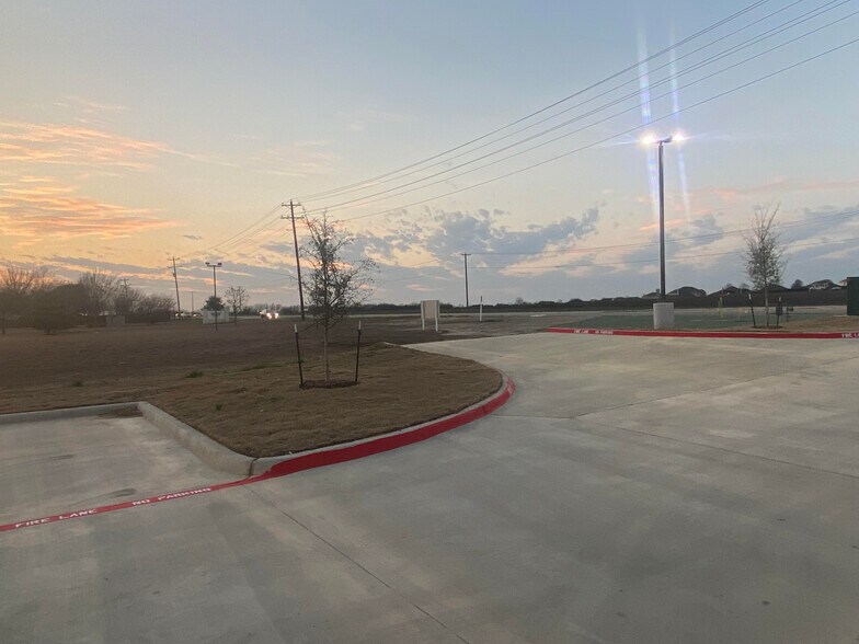 More Photos Of 321 E Ovilla Rd, Red Oak Land For Sale