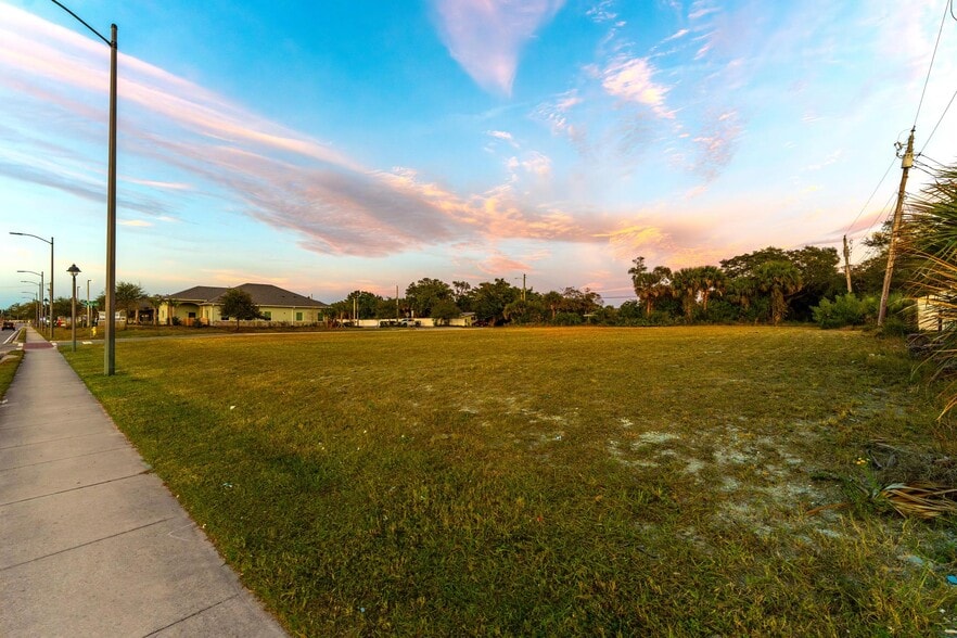 More Photos Of 15 & 19 Dale Avenue, Melbourne Land For Sale