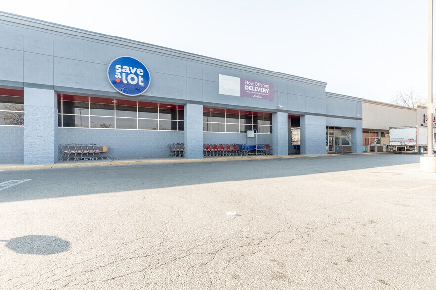 More Photos Of State St, East Saint Louis Unknown For Lease