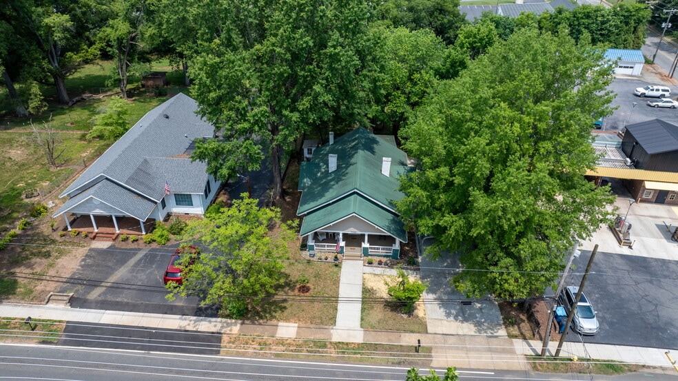 Primary Photo Of 3084 W Main St, Claremont Office For Sale