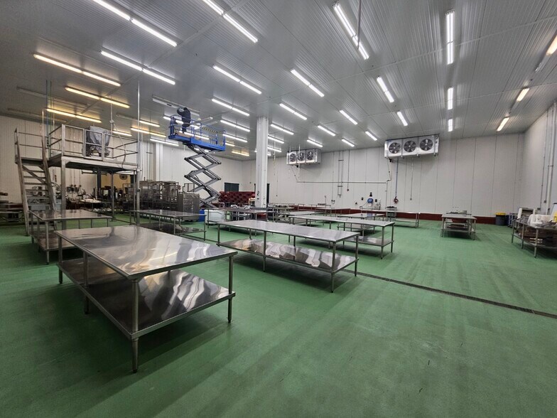 More Photos Of 12 S Middlesex Ave, Monroe Township Food Processing For Sale