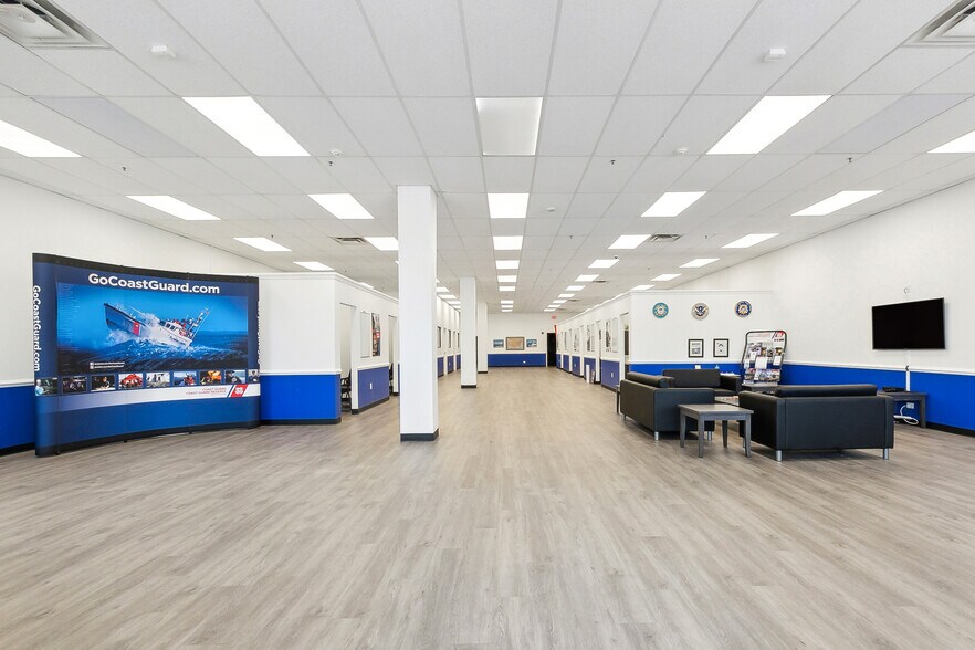 More Photos Of 3908 Veterans Memorial Blvd, Metairie General Retail For Sale