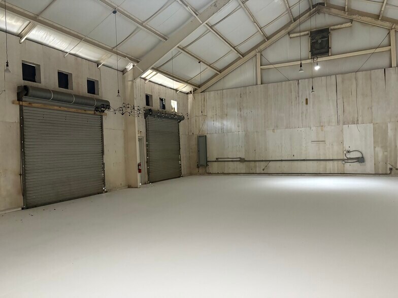 More Photos Of 25 Palmer St, Saint Augustine Office For Lease